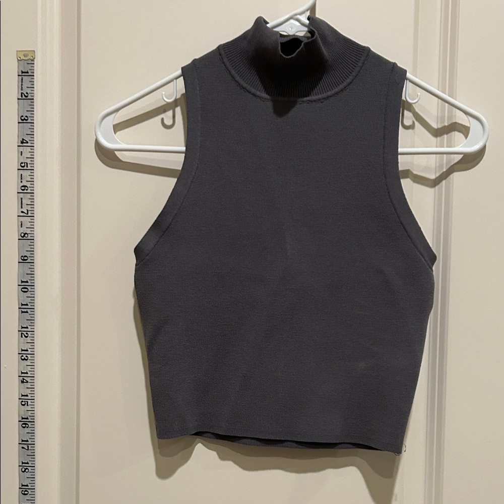 Zara Dark Gray Sleeveless Turtleneck Tank